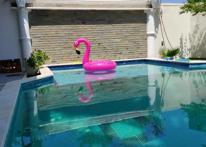 Ilirida-swimming Pool & Garden View For Rent * Durrës
