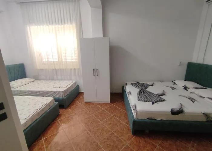 ホームステイ Ilirida-swimming Pool & Garden View For Rent