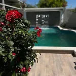 Kwatera prywatna Ilirida-swimming Pool & Garden View For Rent *