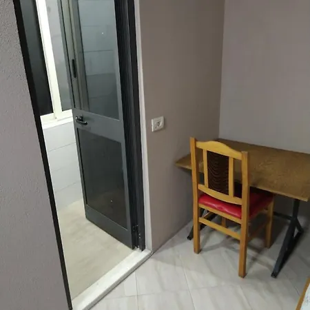 Ilirida-swimming Pool & Garden View For Rent Homestay szállás Durrës