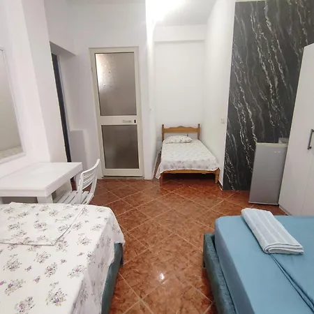 Ilirida-swimming Pool & Garden View For Rent Durrës