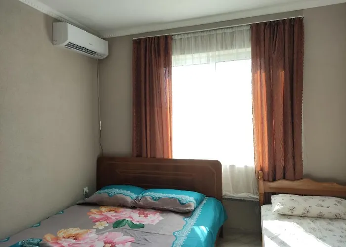 Ilirida-swimming Pool & Garden View For Rent Habitación en casa particular *