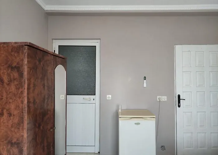 Ilirida-swimming Pool & Garden View For Rent *