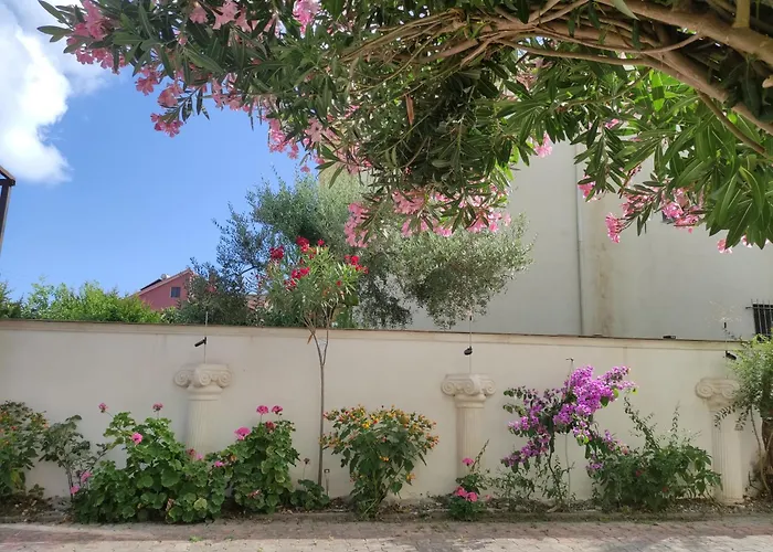 Ilirida-swimming Pool & Garden View For Rent Kwatera prywatna *