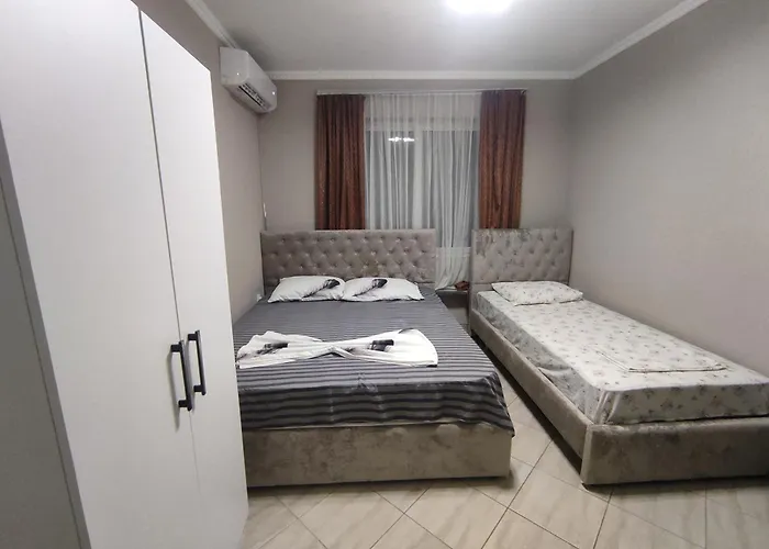 Kwatera prywatna Ilirida-swimming Pool & Garden View For Rent Durrës