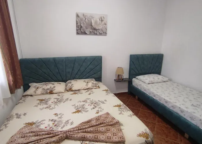 Ilirida-swimming Pool & Garden View For Rent